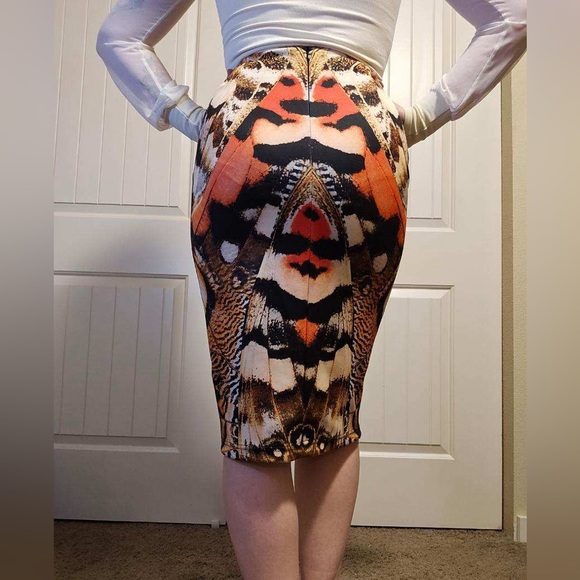 Butterfly Print Pencil Skirt - Picture 2 of 2